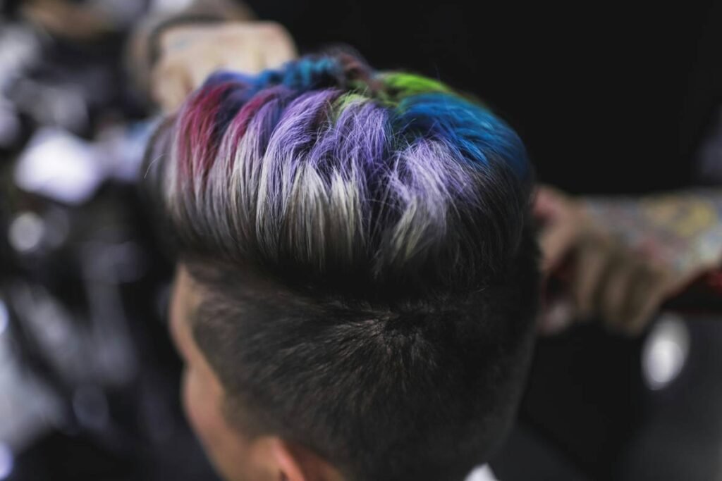 Lowlight Styling: The Expert’s Guide to Richer, Multi-Dimensional Hair (Without Looking Like a Highlight Fail)